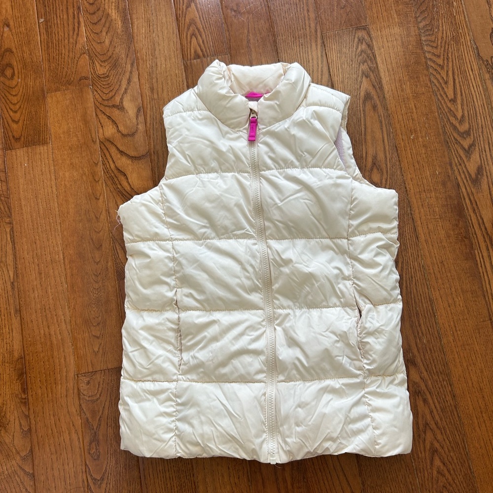 Old Navy frost free puffer vest